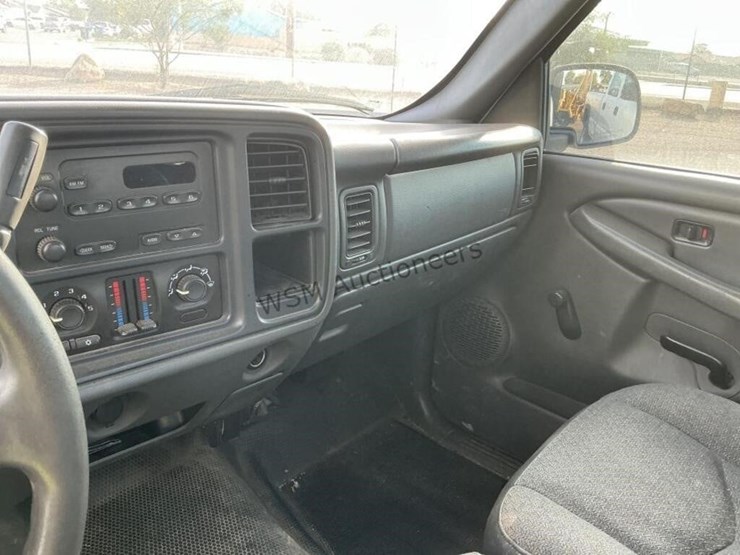 2006-gmc-sierra-1500-image-16