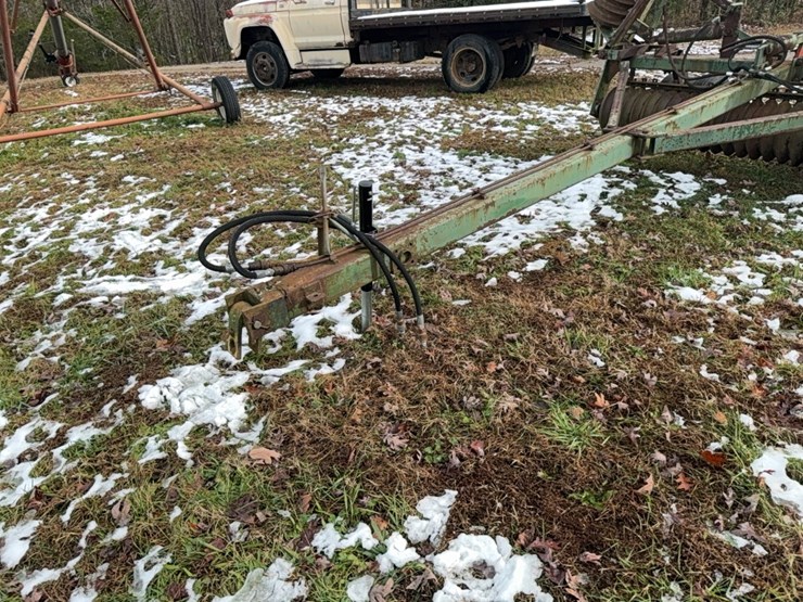 24-ft-folding-3-section-cultipacker-pull,-brillion;-located-at-7241-roxbury-rd,-charles-city,-va,-please-call-804.651.4404-with-questions-image-3