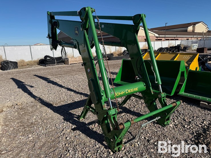 2011-john-deere-h480-image-3