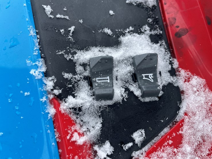 #500-•-2015-ski-doo-free-ride-800-snowmobile-(no-reg-card,-bill-of-sale-only)-image-42