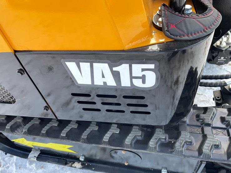 #202-•-miva-va15-mini-excavator-image-12