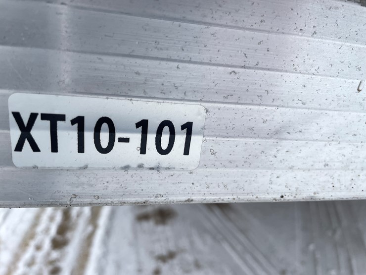 #3802-•-10'-aluminum-triton-snowmobile-trailer-(no-title)-image-25