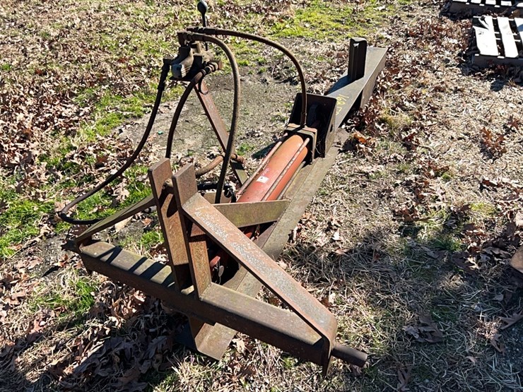 praire-hydraulic-wood-splitter;-3-pt-hitch;-located-at-7241-roxbury-rd,-charles-city,-va,-please-call-804.837.9940-or-804.651.4404-with-questions-image-4