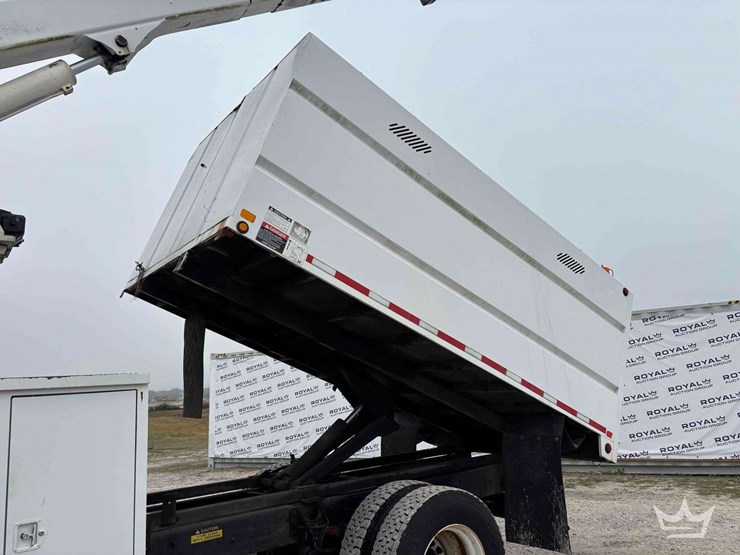 2007-international-durastar-4300-image-42