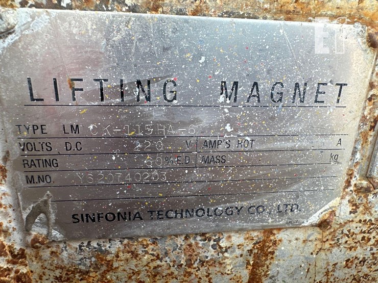 2020-caterpillar-325flcr-image-14