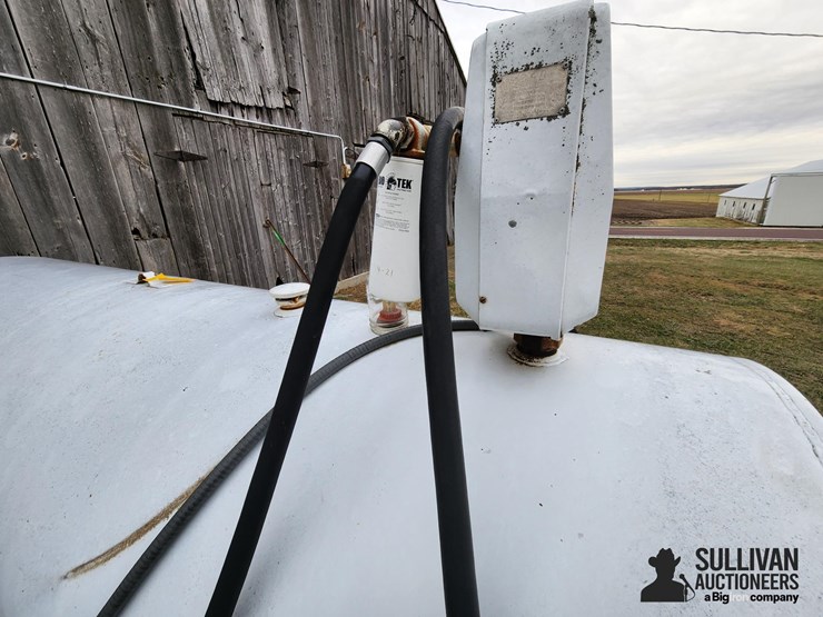 certified-1,000-gal-fuel-tank-image-14