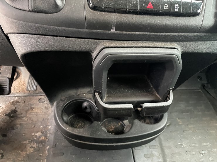 2022-dodge-1500-image-57