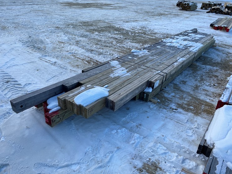 #3790-•-bundle-of-laminated-wood-beams-image-6