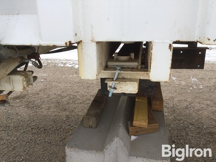 2014-del26-feed-delivery-box-image-14