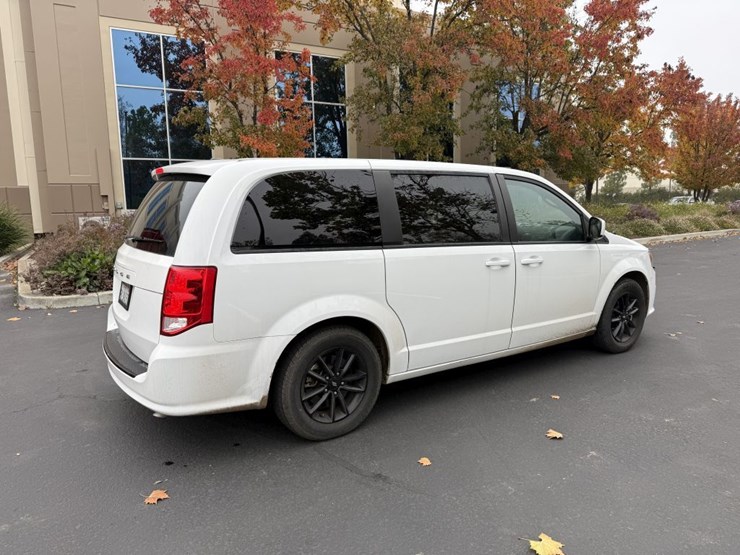 2019-dodge-grand-caravan-image-3