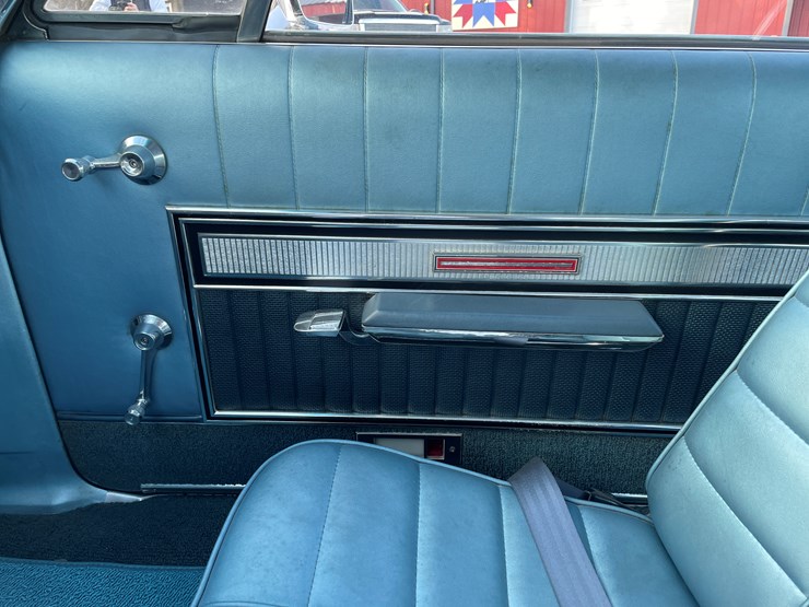 1966-ford-500-image-36