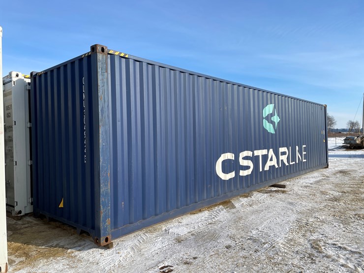 #105-•-40'-high-cube-shipping-container-image-3