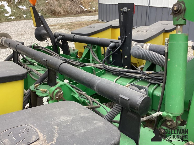 2002-john-deere-1760-image-16