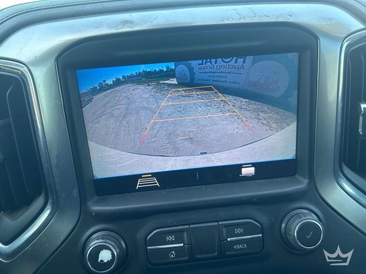 2020-chevrolet-silverado-1500-image-17