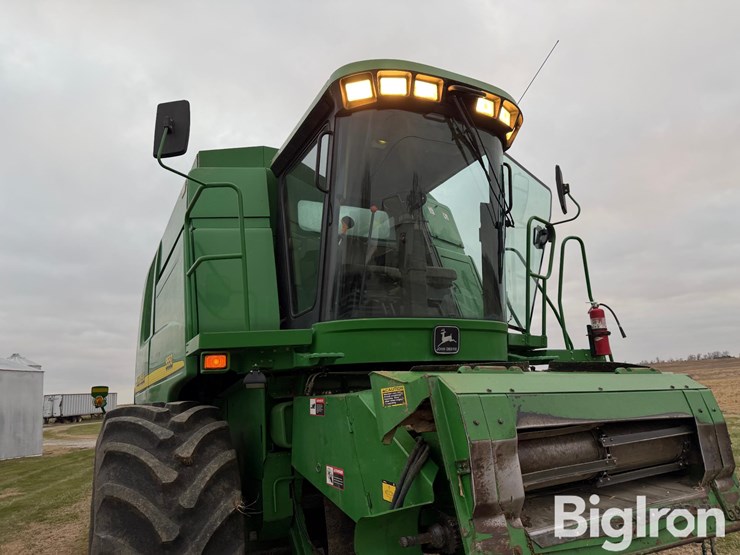 2000-john-deere-9550-image-15