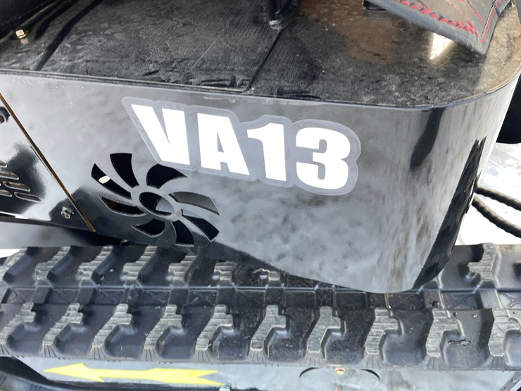 #203-•-miva-va13-mini-excavator-image-12