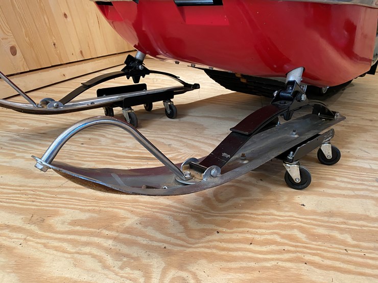 #3791-•-1970-rupp-295-magnum-snowmobile-image-8