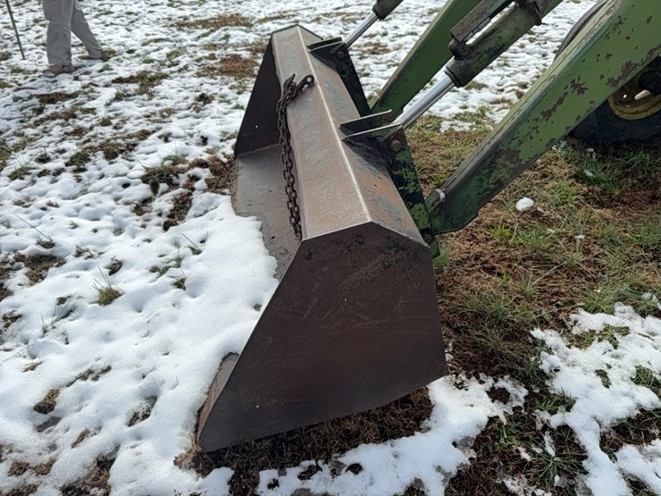 john-deere-4320-image-6