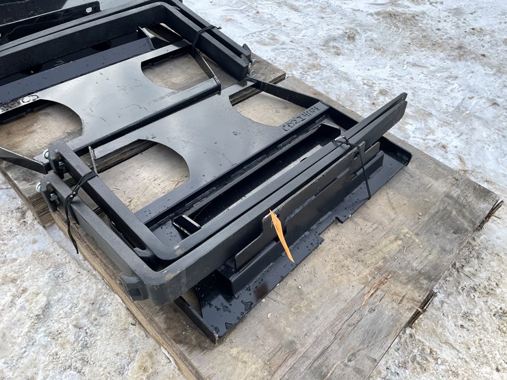 #2051-•-new-kc-mini-fork-frame-with-forks-image-3