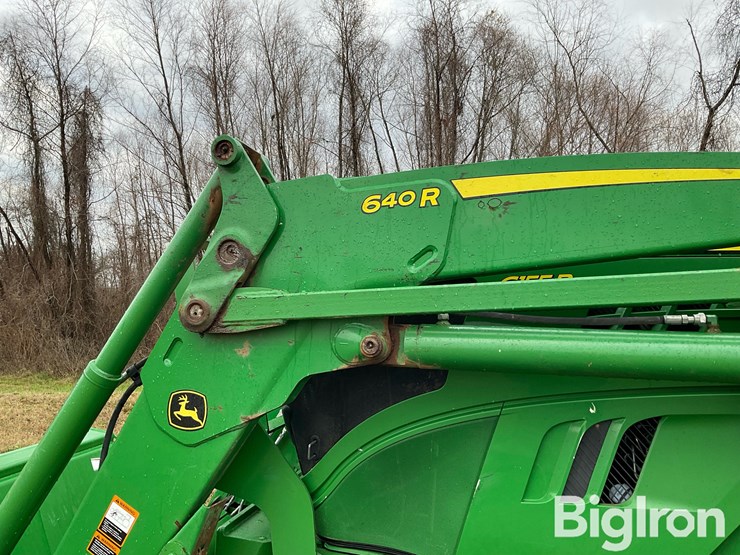 2016-john-deere-6155r-image-13
