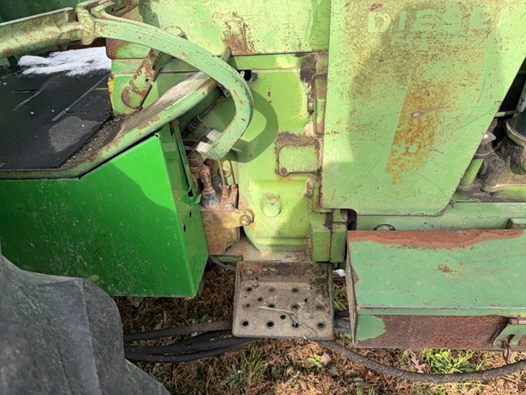 john-deere-4320-image-37