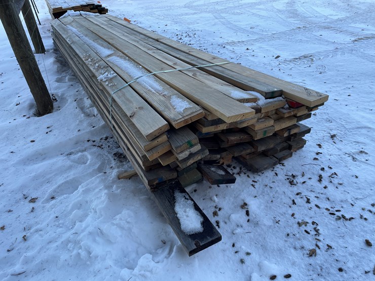 #3814-•-bundle-of-green-treated-and-construction-grade-lumber-image-5