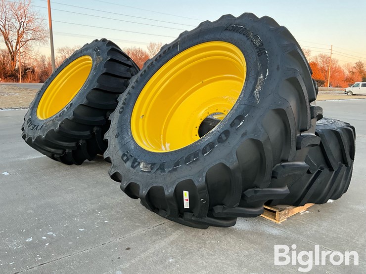 2025-john-deere-600r-image-1