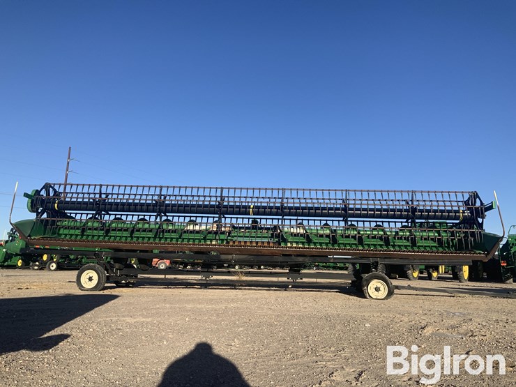 2021-john-deere-735d-image-2