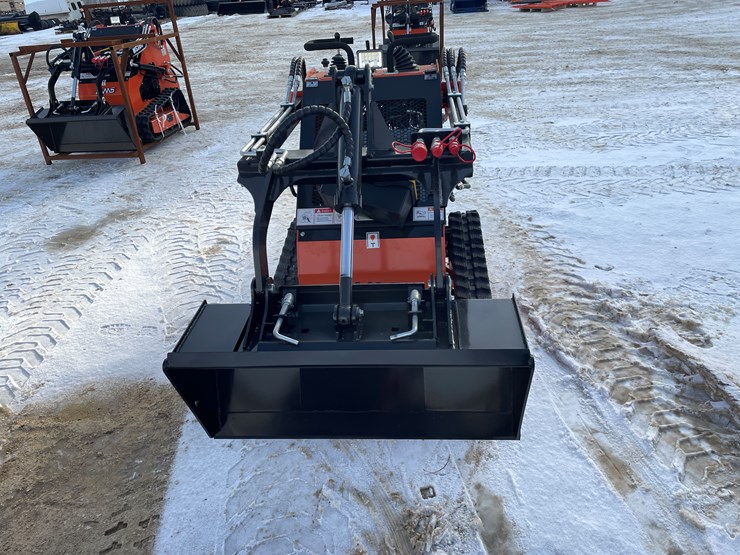 #302-•-mms-mini-skid-steer-ride-on-loader-image-2