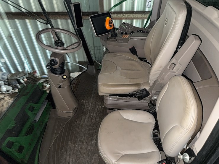 2015-john-deere-s670-image-37
