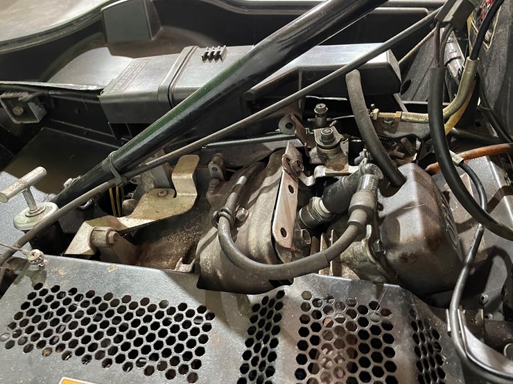 2002-caterpillar-120-image-20