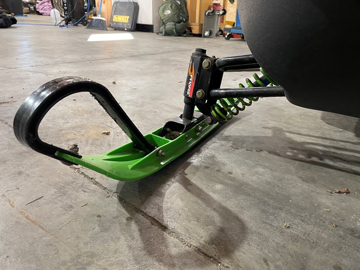 2002-caterpillar-120-image-16