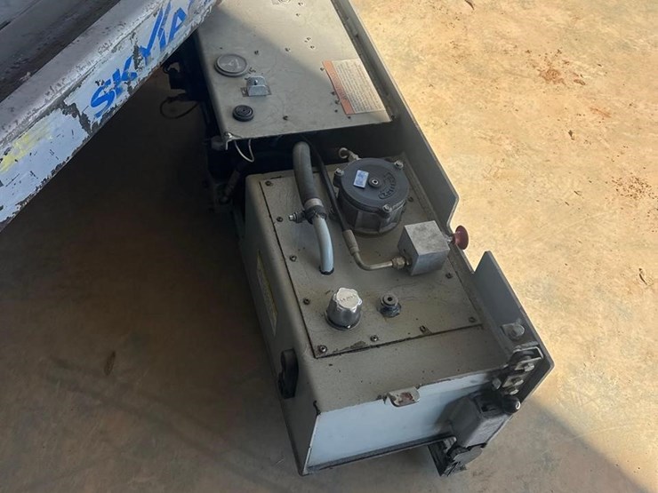 skyjack-sjiii3226-image-11