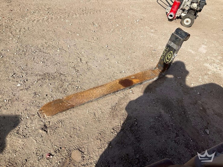 72in-skid-steer-fork-image-1