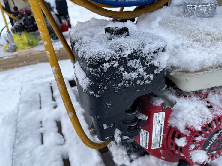 #3829-•-used-pressure-washer-unit-image-6