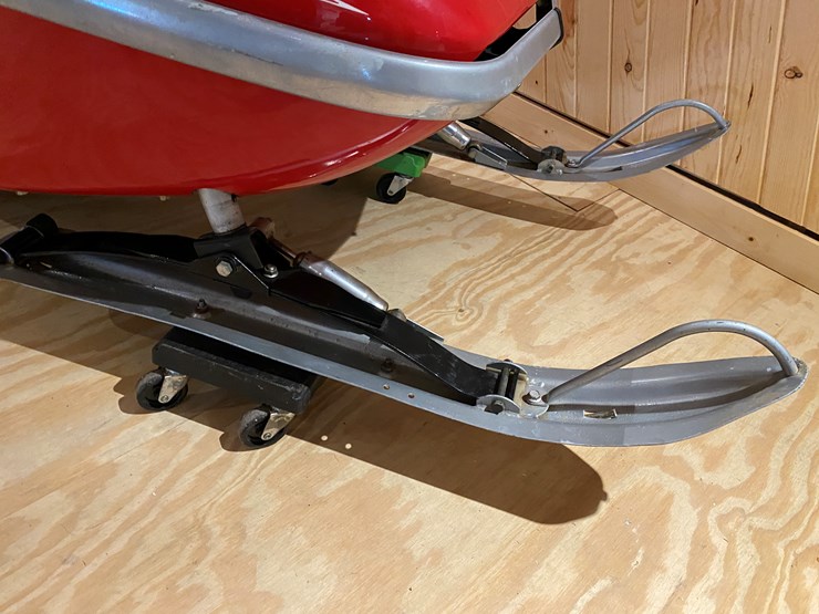 #3793-•-1970-rupp-440-magnum-snowmobile-image-19