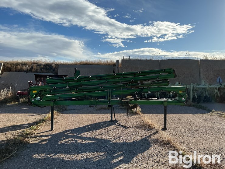 fast-90’-boom-sprayer-image-4