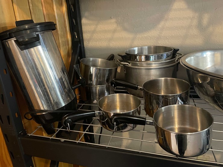 #6348-•-pots-lot-image-8