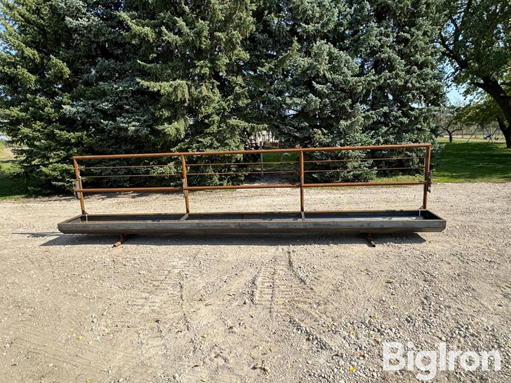 24'-fence-line-feed-bunk-image-3