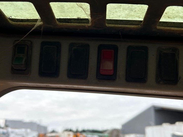 bobcat-s185-image-18