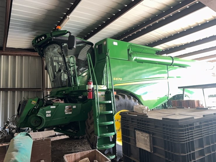 2015-john-deere-s670-image-2
