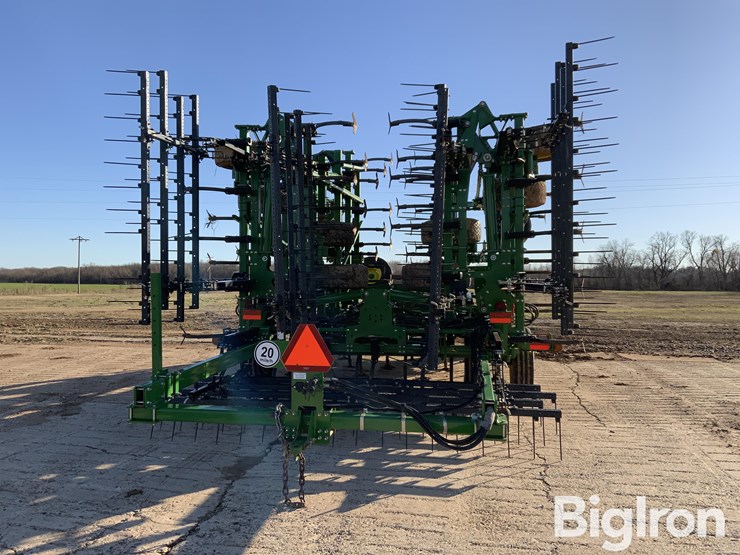 2021-john-deere-2230fh-image-6