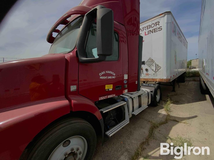 2016-volvo-vnm42t-s/a-truck-tractor-image-8