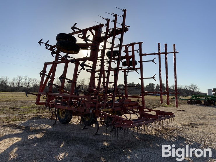 sunflower-5331-field-cultivator-image-7