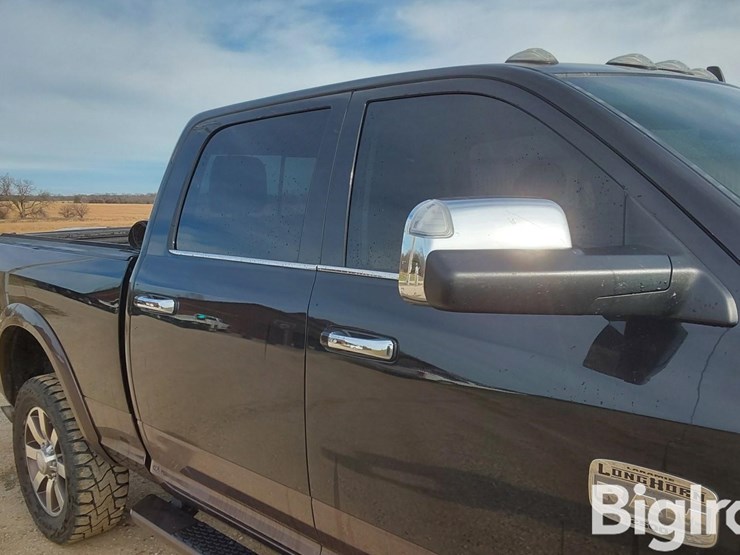 2018-dodge-2500-image-14