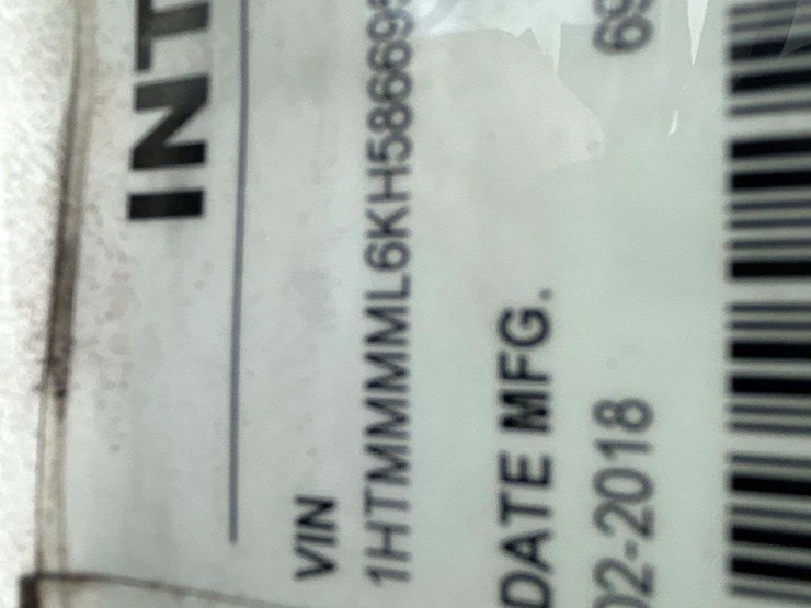 2019-international-durastar-4300-image-5