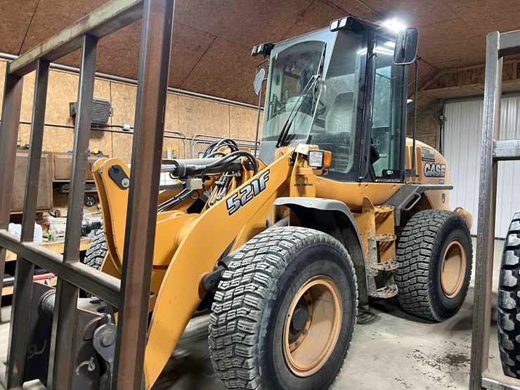 2014-case-521f-image-2