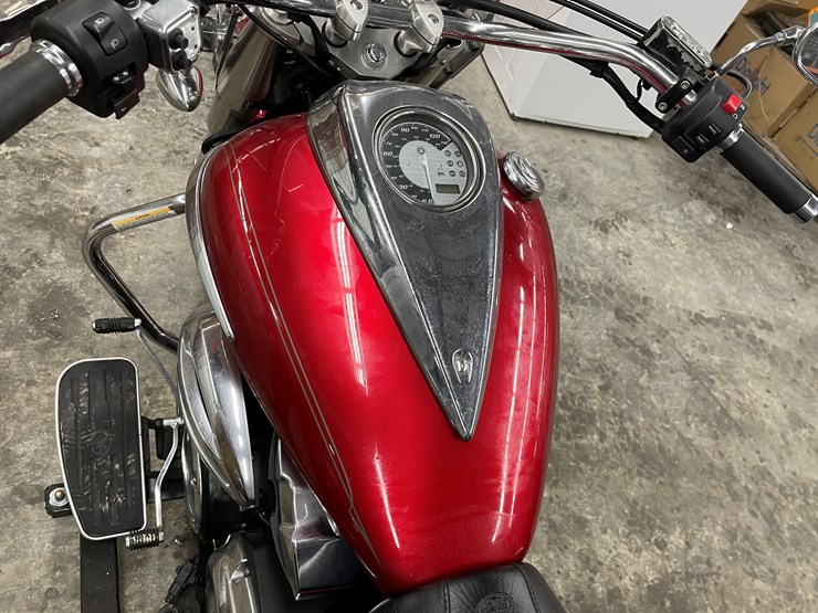 #1010-•-2011-yamaha-v-star-950-tourer-motorcycle-with-trike-kit-(has-wi-title)-image-11