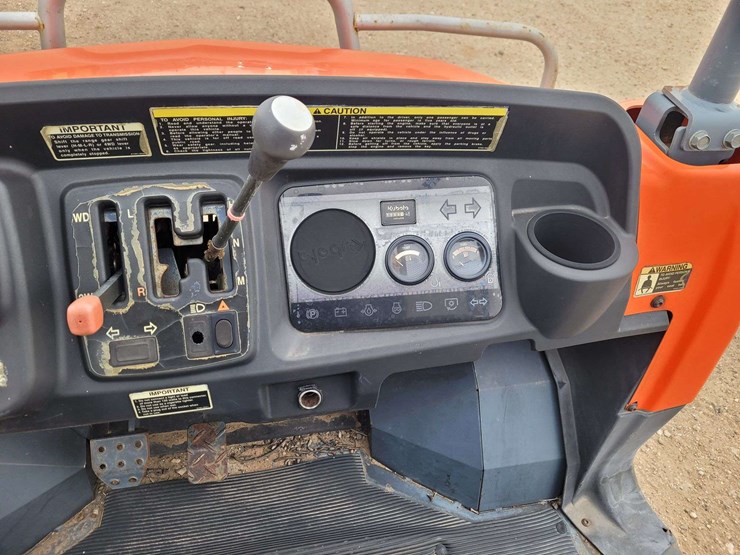 kubota-rtv900-image-7