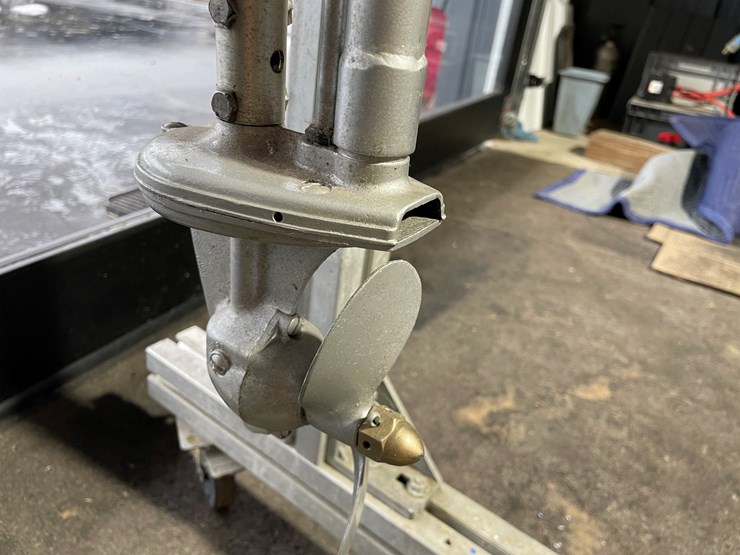 #3822-•-evinrude-elto-pal-vintage-outboard-boat-motor-image-7